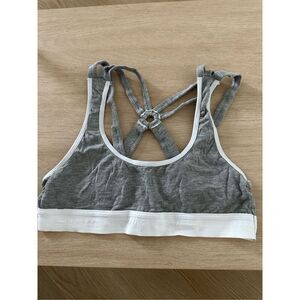 Honeydew Intimates t-shirt bra sz medium